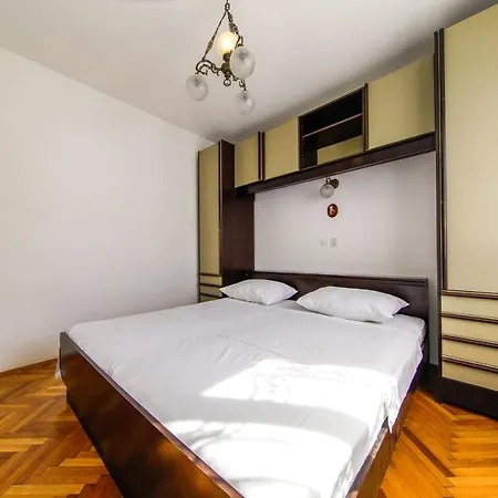 Apartamento Ana For 7